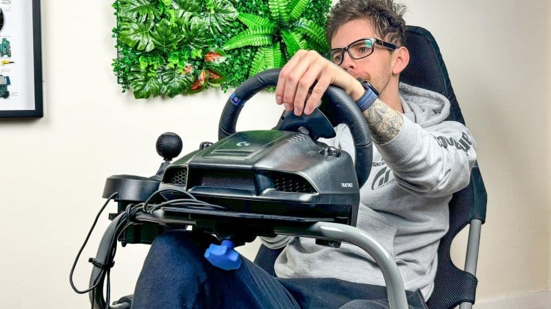 Tom's Guide Sim Rig