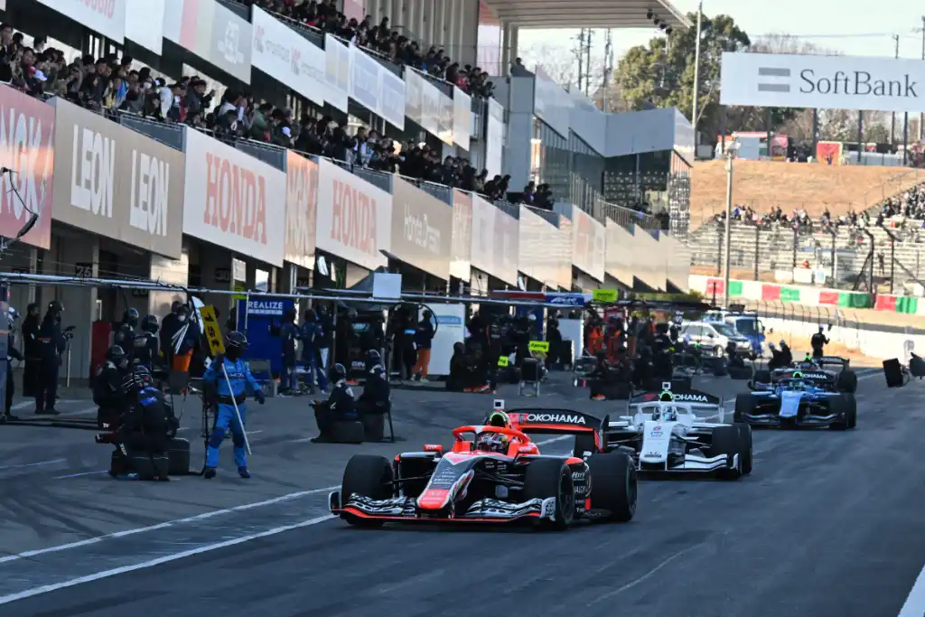 The Growing V10 Debate in F1