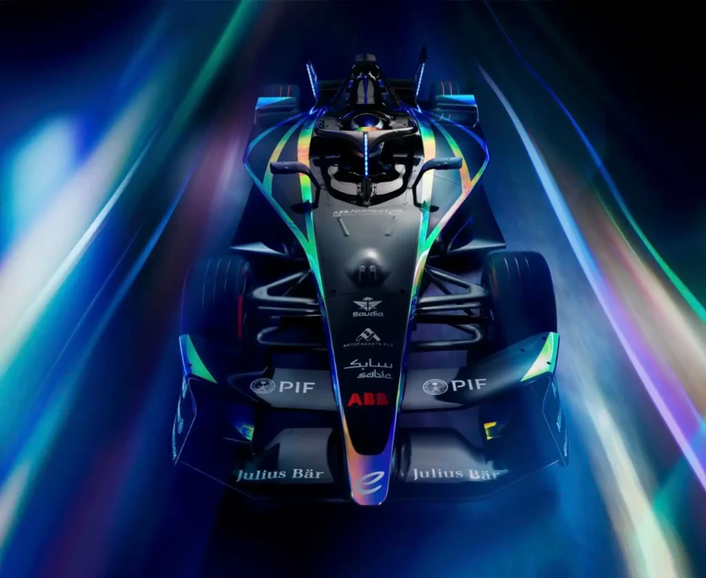 McLaren Racing Cuts Emissions by 23% Per Race in 2024 6 McLaren Racing Cuts Emissions by 23% Per Race in 2024