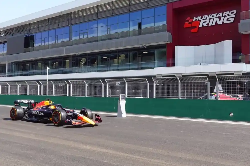 Study Finds One in Four US Adults Follow F1 Closely