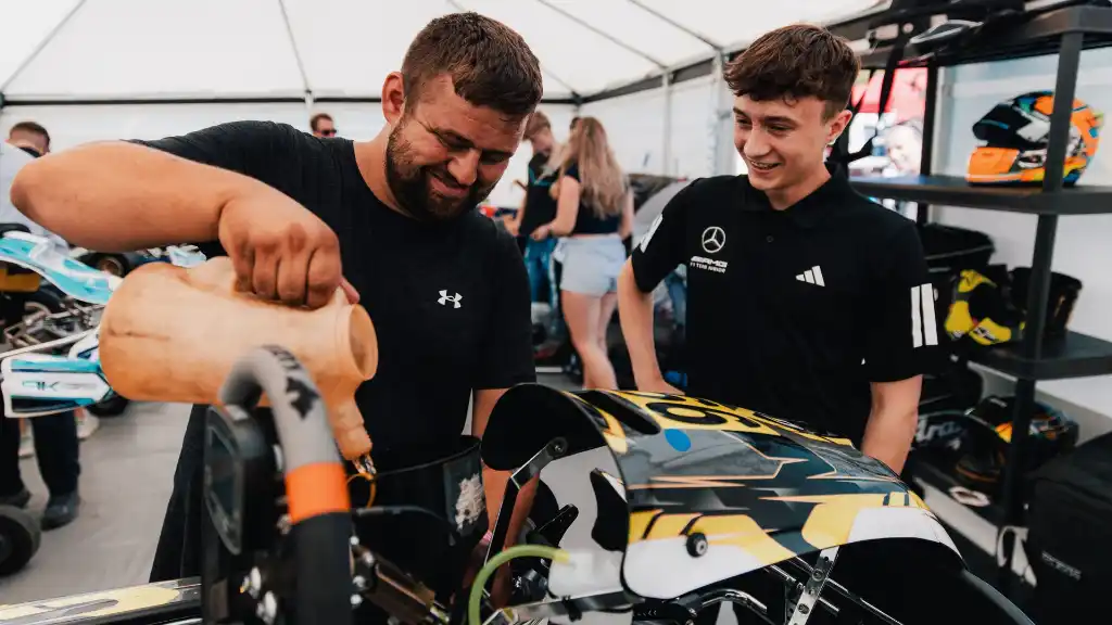 ADAC Reveals XT1 Regulation Concept