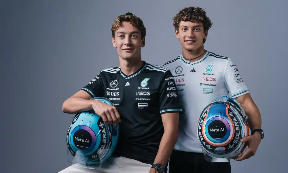 Apple Goes All In On F1