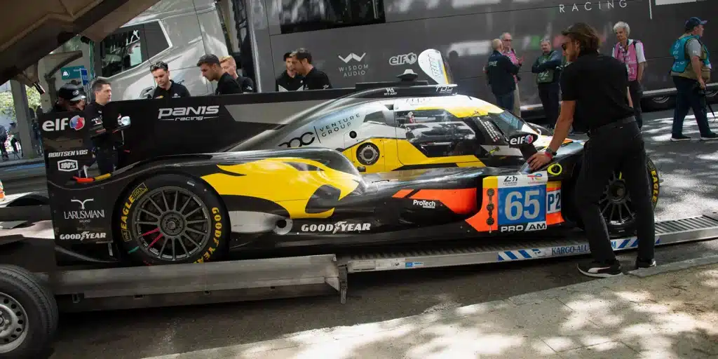 Girls On Track: Empowering Young Drivers to Shape Motorsport’s Future 8 Motorsport Sponsorship